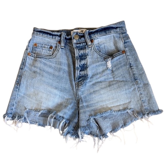 DARE Pants - Daze  Tough Love Denim Frayed Hem Distressed Light Wash Women’s  Shorts Size 24